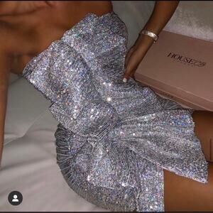 HOUSE OF CB Grace Holographic Silver Sequin Strapless Dress L